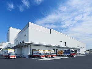 山崎製パン株式会社【プライム市場】 ルート配送ドライバー／未経験歓迎／転勤なし／月収例38万円