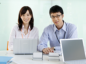 株式会社ｅｃ．０ 一般事務／完全週休3日制