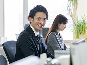 大塚労務事務所 即戦力歓迎の事務／月給25～30万円／社労士資格所持前給考慮