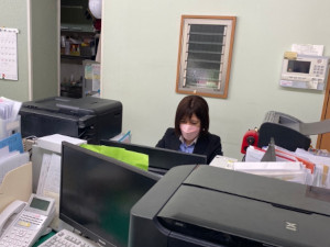 株式会社若草不動産 事務職／未経験から正社員デビュー／月収33万円／残業なし