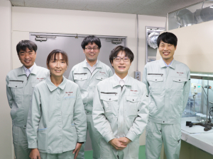ノーテープ工業株式会社 接着剤の研究・製品開発・化学分析／未経験歓迎／賞与年3回