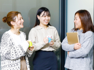 株式会社Ｇｒａｃｅ　Ｃｏｍｍｕｎｉｃａｔｉｏｎ 事務職／土日祝休み・残業月10h以下／髪型・ネイル自由