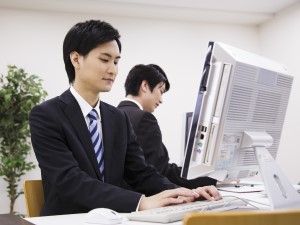 株式会社シナテック 急募！総務／人柄採用／年間休日125日／面接1回