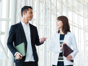 星岡商事株式会社 法人営業／完全週休2日／土日祝休／賞与2回／インセンティブ有