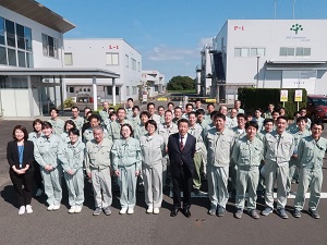 神戸天然物化学株式会社【グロース市場】 有機合成の技術職／未経験・UIターン歓迎／年休125日