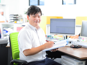 西尾レントオール株式会社(ニシオホールディングス株式会社の100%子会社) 一般事務／完全週休2日制／賞与4.7カ月／充実の研修をご用意