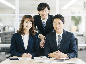 勝田紙業株式会社 メーカー営業／未経験歓迎／月給25万円以上／年休120日