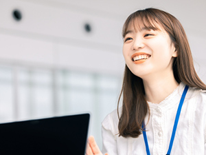 日和エンジニアリング株式会社 未経験から始める事務スタッフ／年休126日／土日祝／完週2日