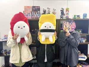 株式会社ＧＲＡＮＵＰ アニメ・ゲームグッズのデザイナー／年休120日以上／土日祝休