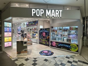 株式会社ＰＯＰ　ＭＡＲＴ　ＪＡＰＡＮ フィギュア店の店舗スタッフ（店長候補）／年間休日126日