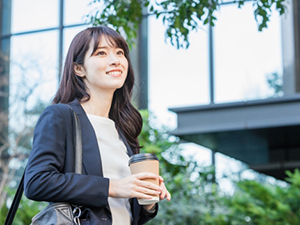 不動産業株式会社 産業資材の総合商社／ルート営業／未経験歓迎／年休125日