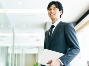 いすゞロジスティクス株式会社(いすゞグループ) 購買・バイヤー／賞与5カ月以上／完全週休2日制／年休121日