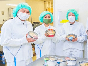株式会社デリモ【 DELIMO Co., Ltd. 】 食品メーカーの商品開発／年休120日／月10回休／賞与年2回