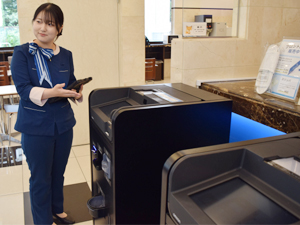 株式会社東横イン(東横INN 京浜東北線王子駅北口) フロントスタッフ／お休み年間169日以上／接客デビュー歓迎！