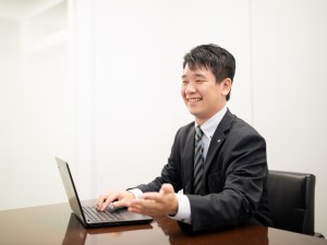 日本ＰＣサービス株式会社【ネクスト市場】 PCサポート／月給30万円／9割未経験／昇給年2回／転勤なし