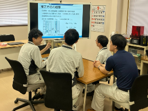 ソイルアンドロツクエンジニアリング株式会社 賞与5.1ヵ月分／フレックスタイム制／計測機器の製造スタッフ