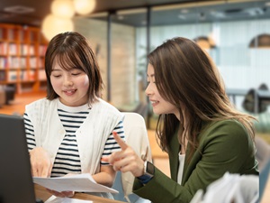 株式会社イシイ 営業事務・アシスタント／完週休2日／残業少／服装ネイル自由