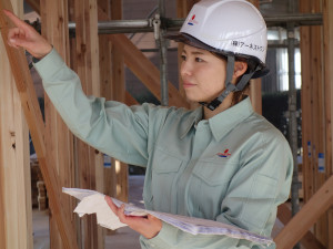 株式会社アーネストワン(飯田グループホールディングス) 戸建住宅の検査スタッフ／基本土日休み／未経験歓迎