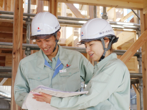 株式会社アーネストワン(飯田グループホールディングス) 戸建住宅の施工管理／職種未経験歓迎／年収例455万円以上