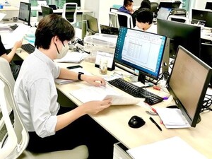 長州産業株式会社 営業アシスタント／月収例25万円以上／実質年休133日可能