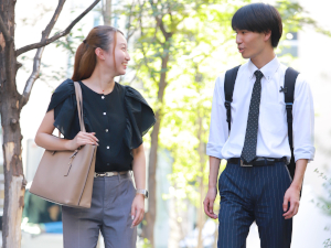 株式会社トップスポット(フルキャストホールディングス) 人材コーディネーター・営業／未経験歓迎／年間休日123日