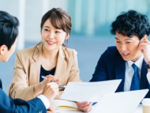 株式会社ベネッセスタイルケア(ベネッセグループ) 新卒採用担当／人事未経験可／月給28万円～／フレックス