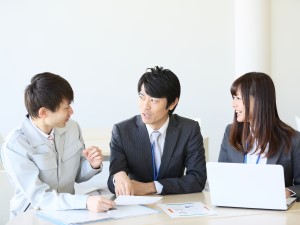 山口化成株式会社 化学品の企画提案営業／未経験歓迎／残業基本ゼロ／年休126日