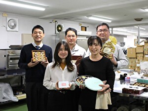 株式会社松風屋 新商品の商品開発／老舗お菓子メーカー／基本土日祝休／未経験可