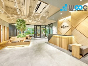 株式会社ＷＯＯＣ DX推進（事業企画・一般事務）／残業少なめ／年間休日125日