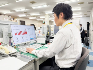 株式会社あじかん【スタンダード市場】 人事（採用・育成）／62年連続黒字／賞与年3回・福利厚生充実