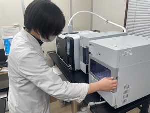 株式会社 総合環境分析 検査・分析スタッフ／最大30万円の引越し補助あり／賞与年3回