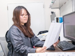 イズアーク株式会社 事務職／未経験歓迎／フレックスあり／年休120日／残業なし