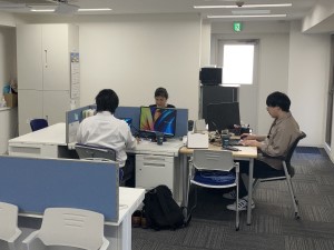 株式会社ガイアＦ１ 営業／未経験歓迎／年間休日120日／フレックス制／転勤なし