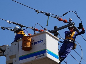 富樫電気工事株式会社 電気工事スタッフ／未経験歓迎／賞与年3回／転勤なし／残業少