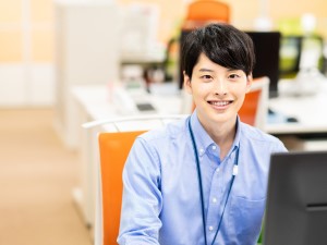 株式会社ノブレス 社内SE・総務／転勤なし・駅チカ／服装自由／未経験OK