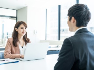 コバキンジャパン株式会社 人事・労務／月給25万円以上／年休121日／残業月10h以下