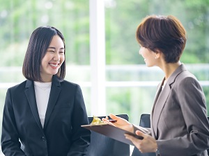 社会福祉法人奉優会 労務管理職（係長候補）／年休122日／土日祝休／賞与3カ月