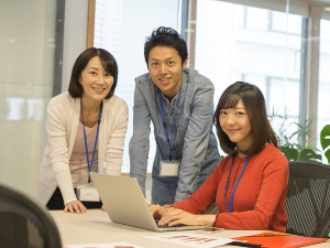 ＴＯＰＰＡＮエッジ株式会社(TOPPANグループ) 事務プロジェクト管理者／月給37万円以上／年休120日以上