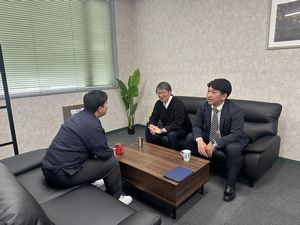 ロス・アジア株式会社 外資系企業の法人営業（管理職）／月額66万円以上／土日祝休