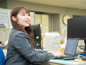 株式会社サンケイアイ 未経験歓迎の経理／年休120日／土日祝休み／残業少なめ