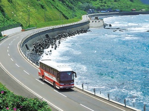 北海道中央バス株式会社(中央バスグループ) バス整備／自社車両整備／月8～10日休／家賃補助・65歳定年