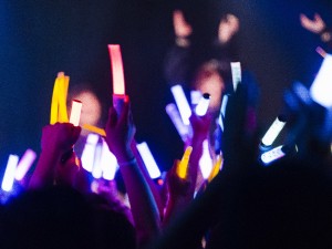 株式会社ヴィーボ レア求人／アイドルのマネージャー／未経験可／月額25万円以上