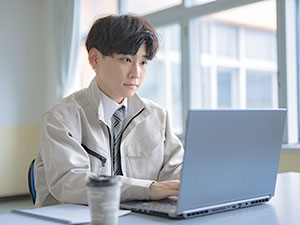 株式会社ワイエムエコフューチャー ルート営業／未経験歓迎／新規開拓なし／年休125日
