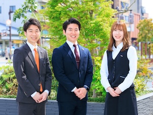 巖本商事株式会社 不動産の企画営業／チーム制で安心／高額インセンあり／手当充実