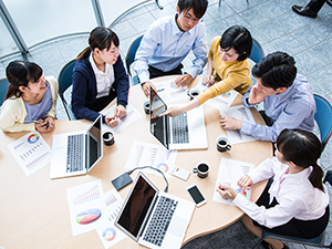 株式会社アイライツ キャラクタービジネス最前線！企画営業職の募集