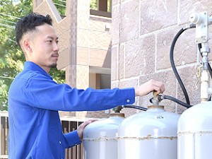 株式会社南部燃料 サービススタッフ／残業ほぼ無／有休取得率100％／賞与年2回