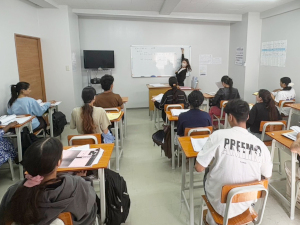 日本権利商事有限会社 日本語学校の事務スタッフ／未経験歓迎／残業なし／土日祝休み