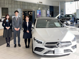 株式会社シュテルン葛飾（メルセデス・ベンツ葛飾） ショールームの受付事務／未経験歓迎／定時退社／賞与5カ月分