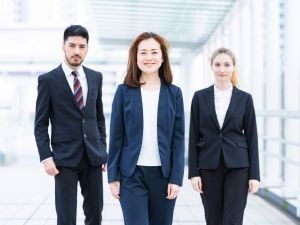 株式会社アウテック グローバルオペレーションサービス／未経験歓迎／年休121日