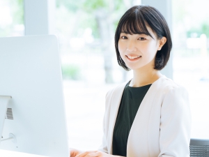 Ａｐａｍａｎ　Ｐｒｏｐｅｒｔｙ株式会社 アパマン加盟企業の経理／16時退勤も可能／年休125日以上